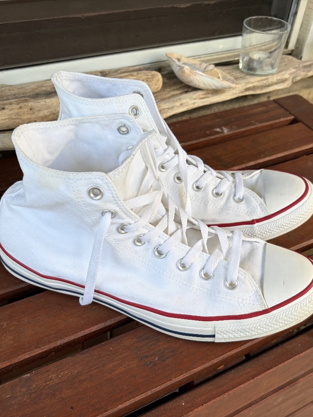 Converse White and Red High-Tops